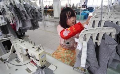 縫紉工成“香餑餑”，服裝廠老板如何破局招人留人困局？