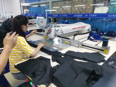 聽！南昌奮勇爭先的鏗鏘足音——服裝制造的崛起與創新